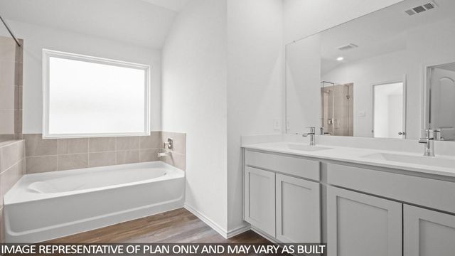642 Meadowknoll Drive, Crosby, TX 77532