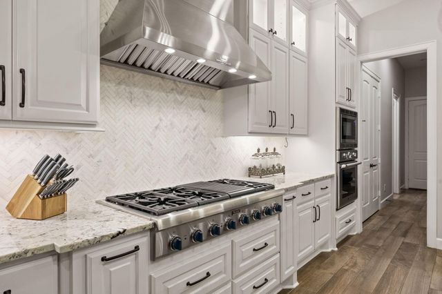 32806 Whistler Court, Fulshear, TX 77441