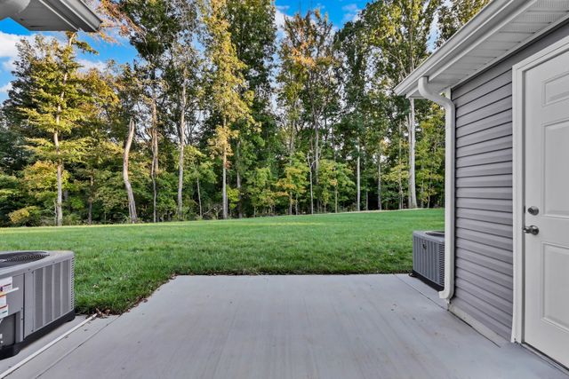 131 Quarry Point Dr C131, Clarksville, TN 37043