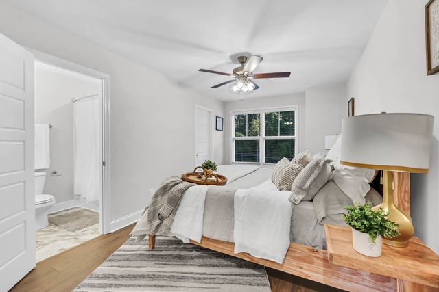 131 Quarry Point Dr C131, Clarksville, TN 37043