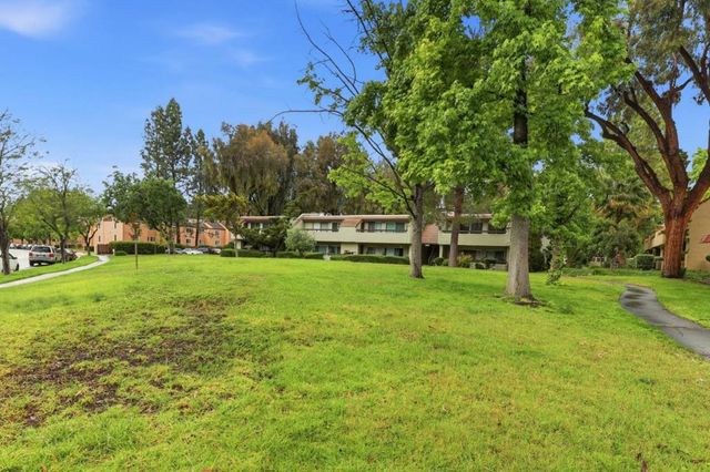 309 Tradewinds Drive 10, San Jose, CA 95123