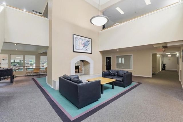 309 Tradewinds Drive 10, San Jose, CA 95123