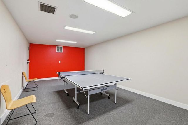 309 Tradewinds Drive 10, San Jose, CA 95123