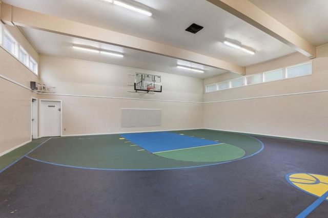 309 Tradewinds Drive 10, San Jose, CA 95123
