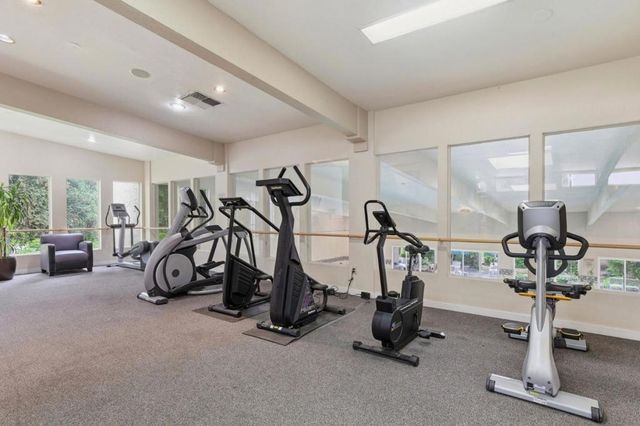 309 Tradewinds Drive 10, San Jose, CA 95123