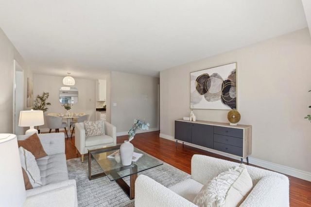 309 Tradewinds Drive 10, San Jose, CA 95123