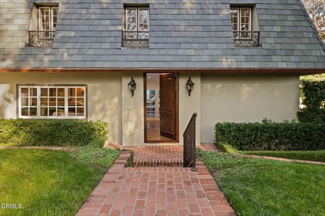 1010 Stoneridge Drive, Pasadena, CA 91105