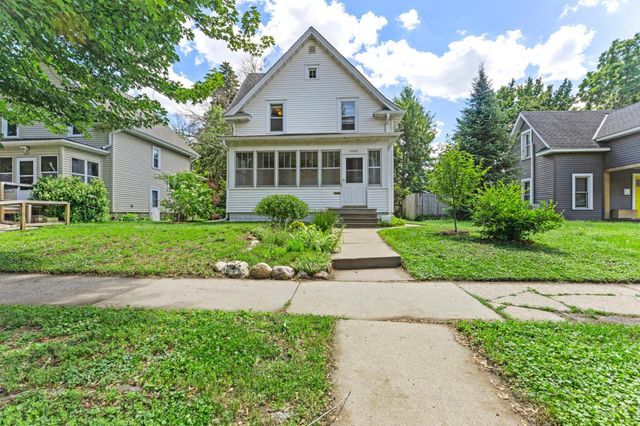 1646 Taylor Avenue, Saint Paul, MN 55104