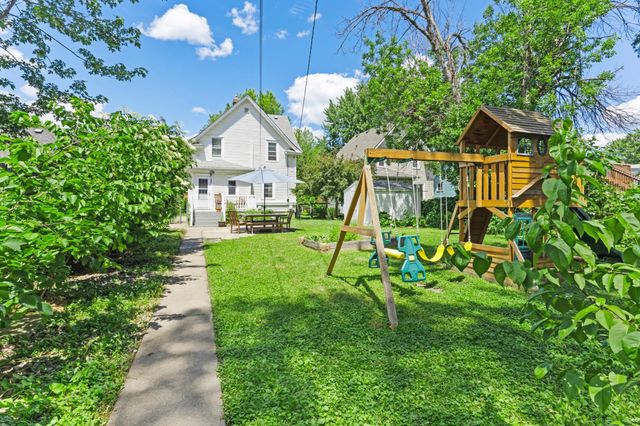 1646 Taylor Avenue, Saint Paul, MN 55104