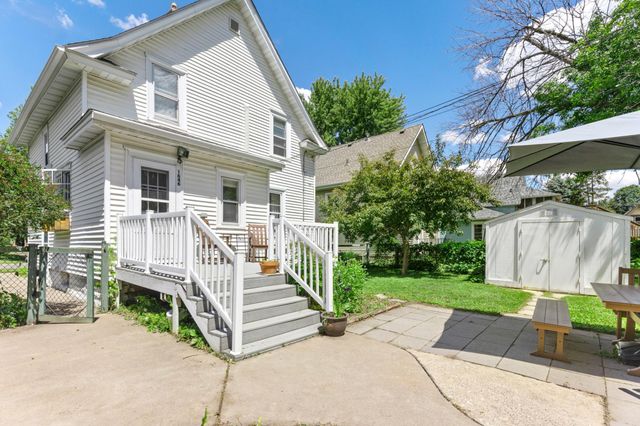 1646 Taylor Avenue, Saint Paul, MN 55104