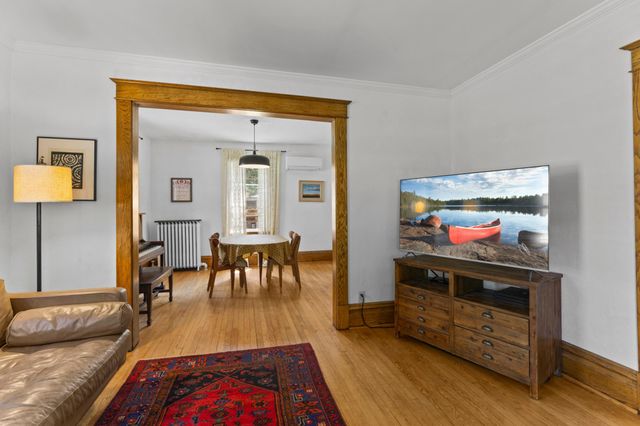 1646 Taylor Avenue, Saint Paul, MN 55104
