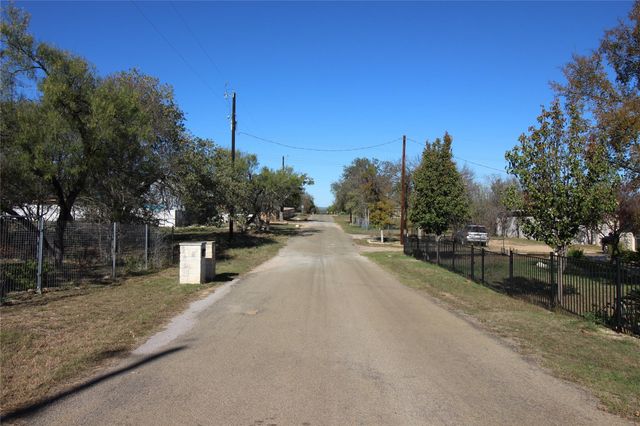 735 Birch LN, Cottonwood Shores, TX 78657