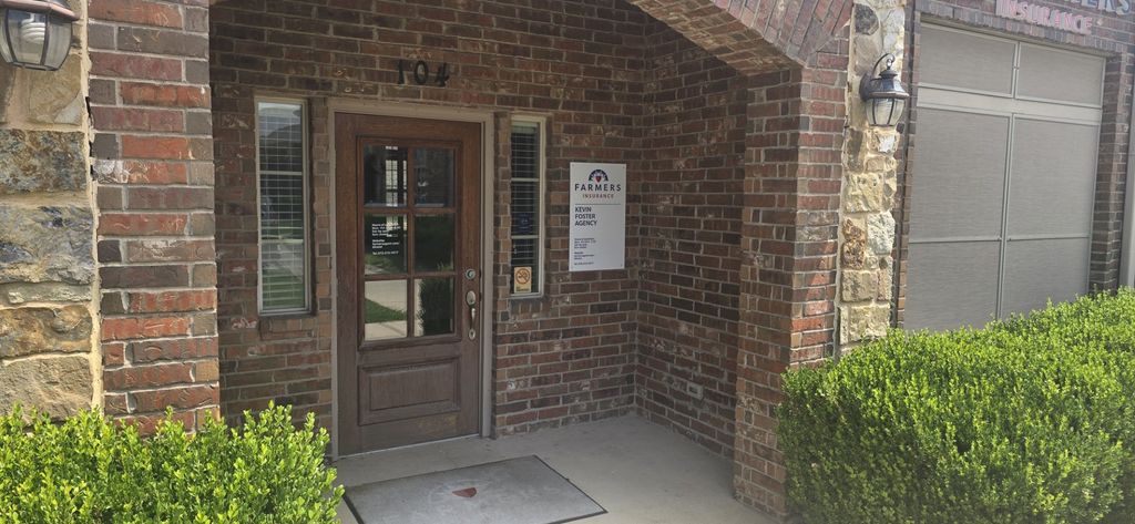 2785 Rockbrook Drive 104 & 105, Lewisville, TX 75067