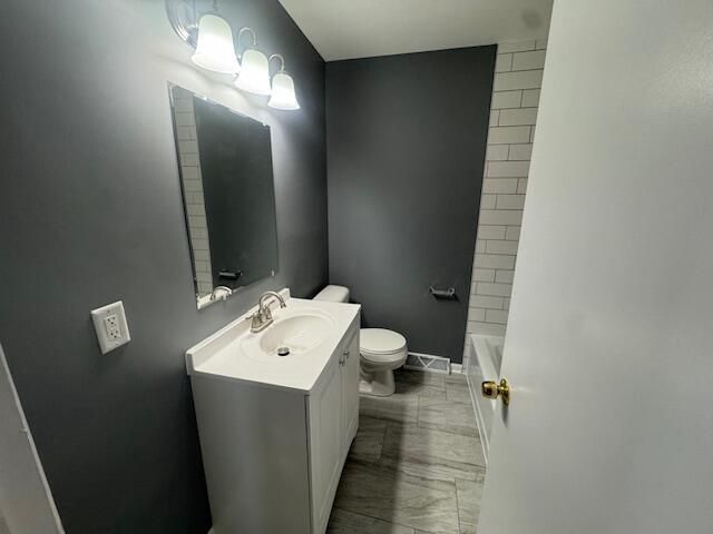 5709 N 78th STREET, Milwaukee, WI 53218