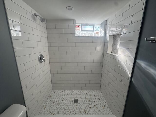 5709 N 78th STREET, Milwaukee, WI 53218