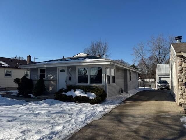 5709 N 78th STREET, Milwaukee, WI 53218