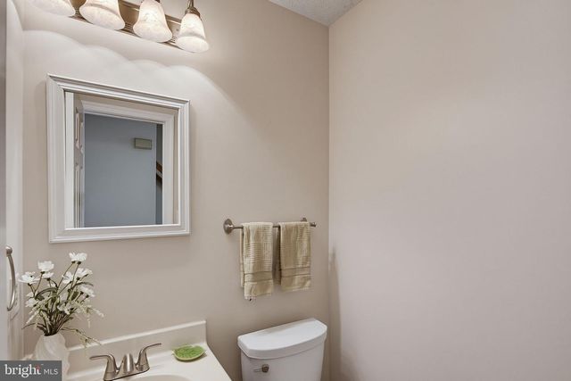 7105 WESTWIND DR, Bowie, MD 20715