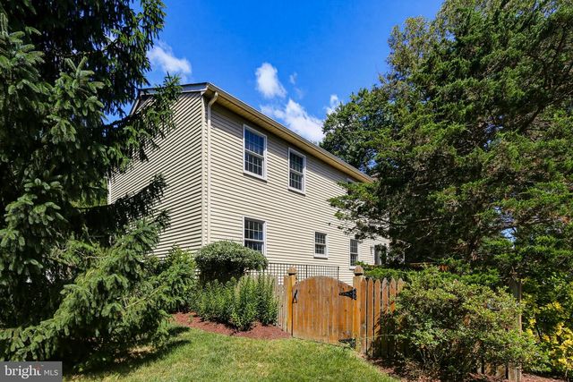 7105 WESTWIND DR, Bowie, MD 20715