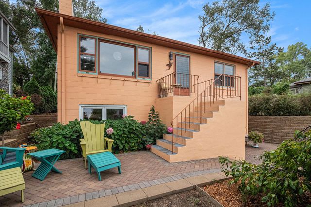 101 Shore Drive, Portage, IN 46368