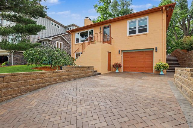 101 Shore Drive, Portage, IN 46368