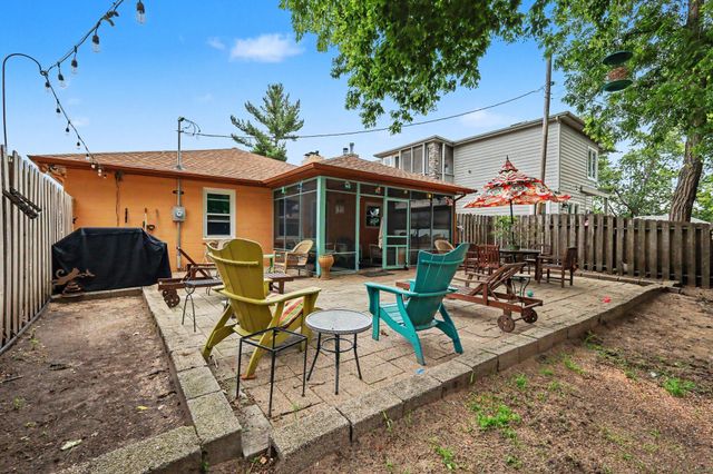 101 Shore Drive, Portage, IN 46368