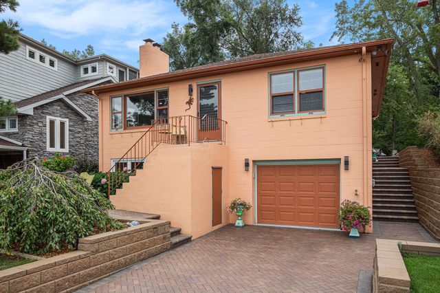 101 Shore Drive, Portage, IN 46368