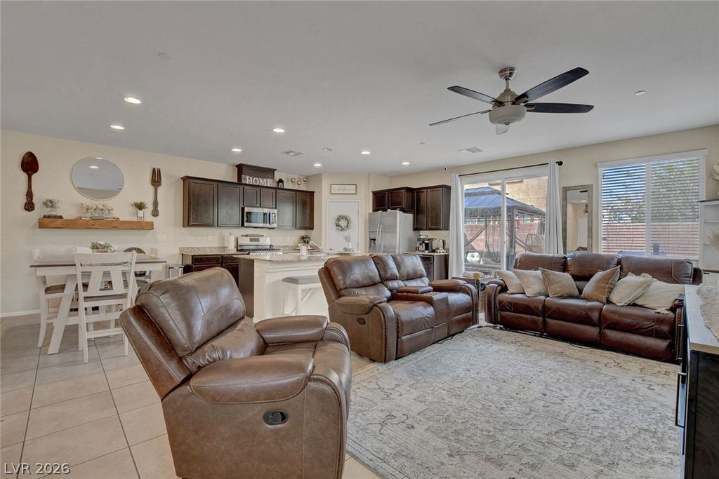 3924 Juanita May Avenue, North Las Vegas, NV 89032 — photo 2