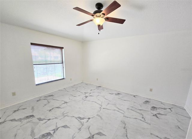 302 SAN LORENZO COURT, Bradenton, FL 34208