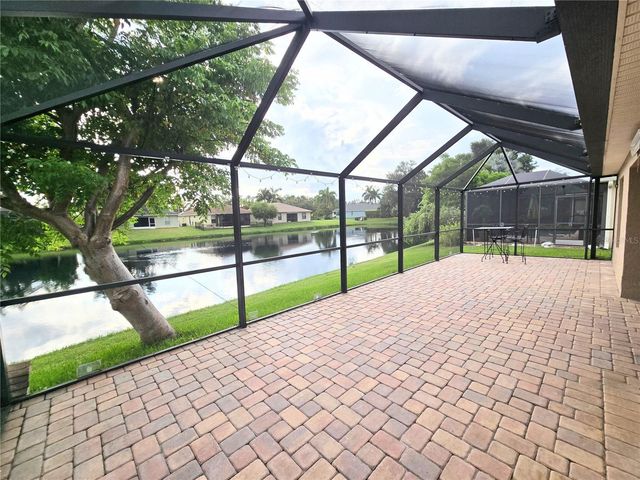 302 SAN LORENZO COURT, Bradenton, FL 34208