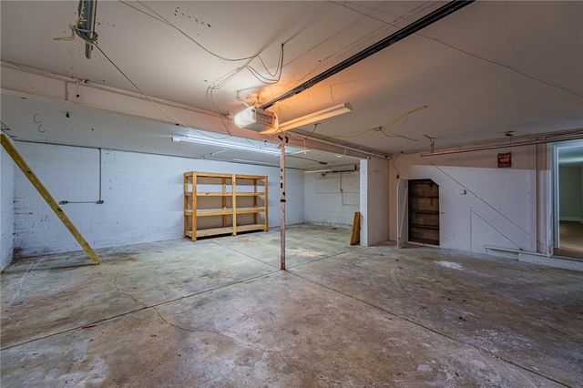 270 Kinsey Road, Xenia Twp, OH 45385