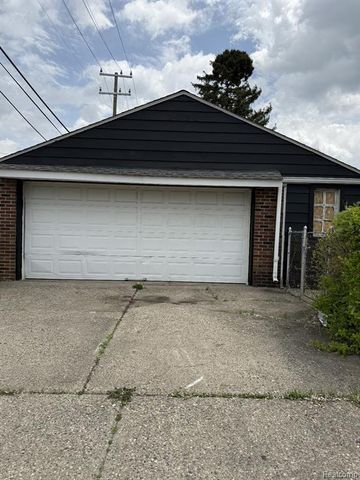 13801 Fordham Street, Detroit, MI 48205