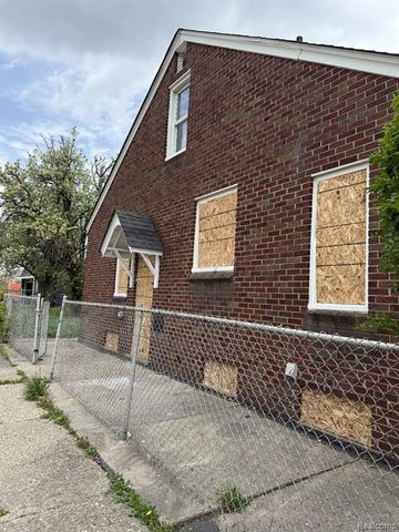 13801 Fordham Street, Detroit, MI 48205