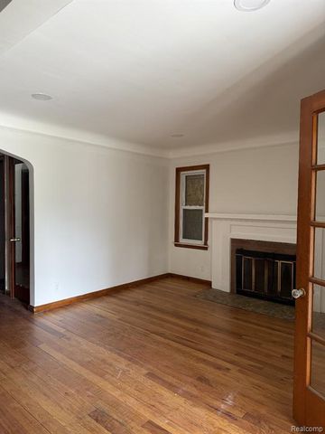 13801 Fordham Street, Detroit, MI 48205