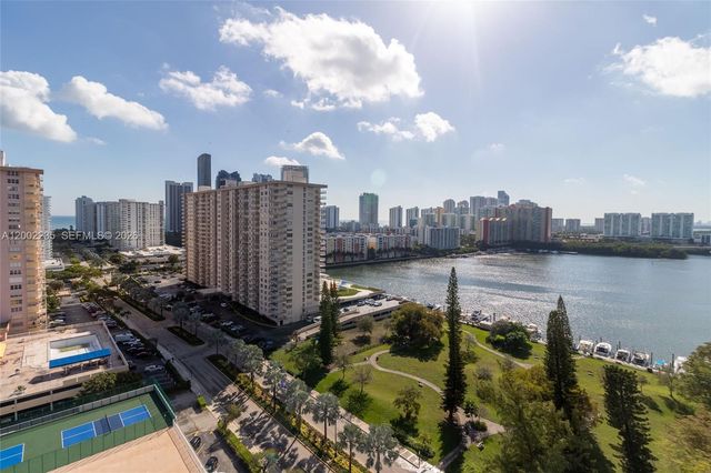 301 174th St 1912, Sunny Isles Beach, FL 33160