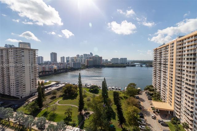 301 174th St 1912, Sunny Isles Beach, FL 33160
