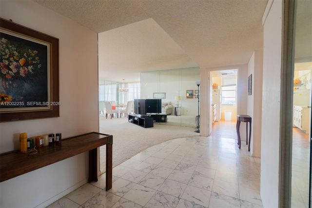 301 174th St 1912, Sunny Isles Beach, FL 33160
