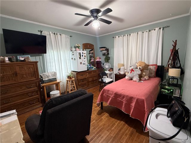 1320 Denver Avenue, Russellville, AR 72801