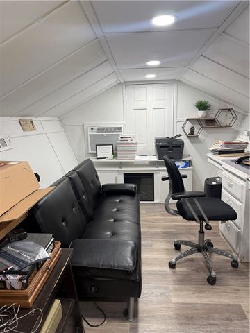 1320 Denver Avenue, Russellville, AR 72801