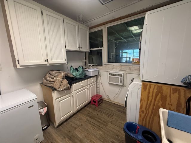 1320 Denver Avenue, Russellville, AR 72801