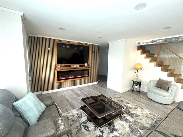 1320 Denver Avenue, Russellville, AR 72801