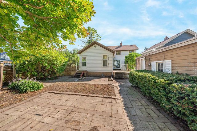 857 FRANKLIN STREET, Oshkosh, WI 54901