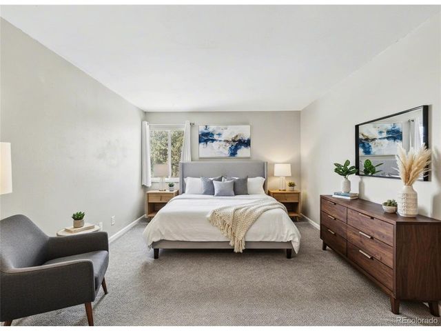 968 S Peoria St, Aurora, CO 80012