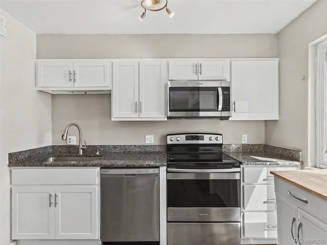 968 S Peoria St, Aurora, CO 80012