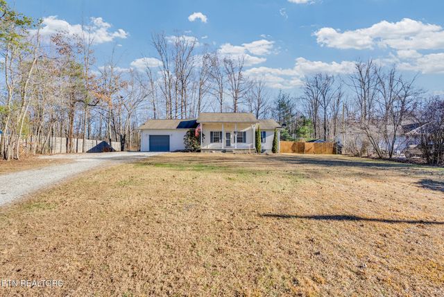 2707 Spruce Loop, Crossville, TN 38555