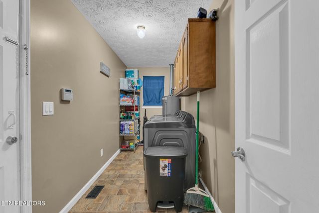 2707 Spruce Loop, Crossville, TN 38555