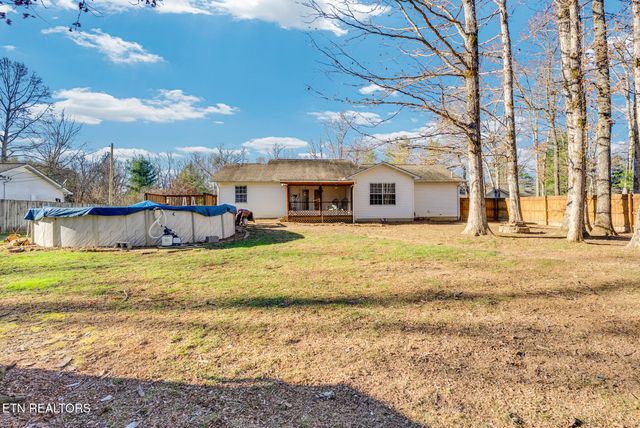 2707 Spruce Loop, Crossville, TN 38555