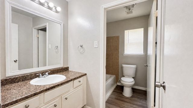 9406 Alcala Court, Houston, TX 77078