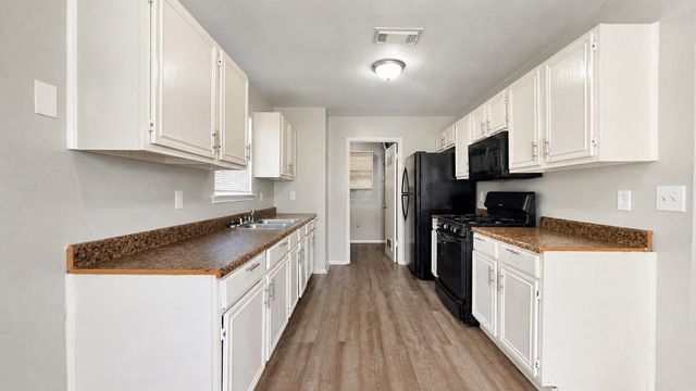 9406 Alcala Court, Houston, TX 77078