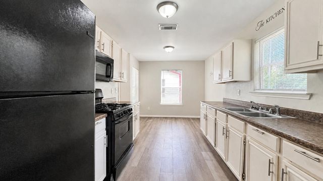 9406 Alcala Court, Houston, TX 77078