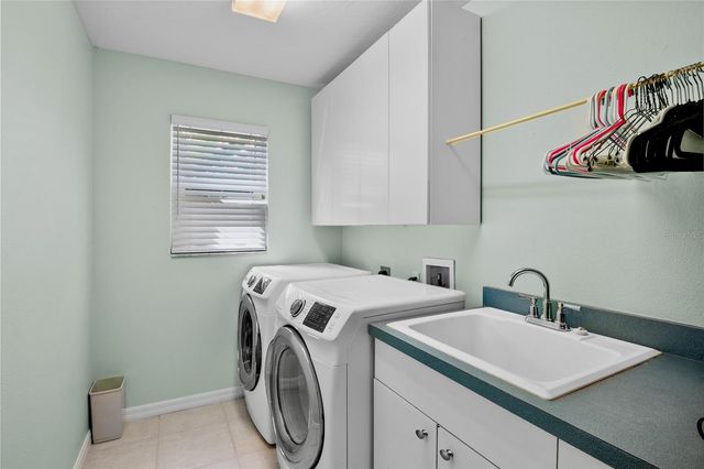 4980 SABAL LAKE CIRCLE, Sarasota, FL 34238